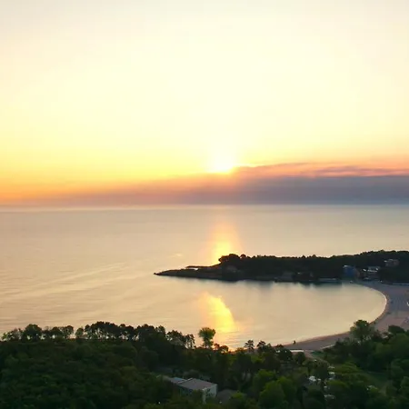 Хотел St. Sofia 2*